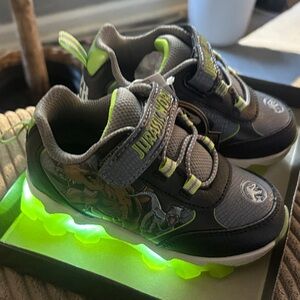 Kids Light-Up Shoes - Black and Green